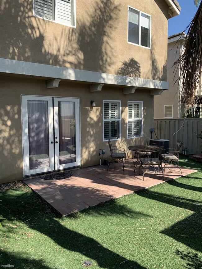 Building Photo - 3 br, 2.5 bath House - 1279 Ivy Terrace