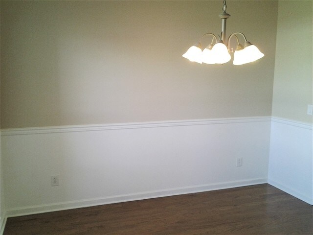 Building Photo - 5441 Sabin Court