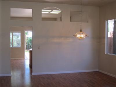 Foto del edificio - Roseville, Cresleigh Highlands, Near Galleria Mall, 4 Bed ,New Paint Gardner,