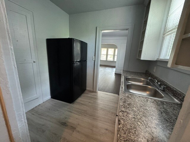 Foto del edificio - 15766 Woodingham Dr