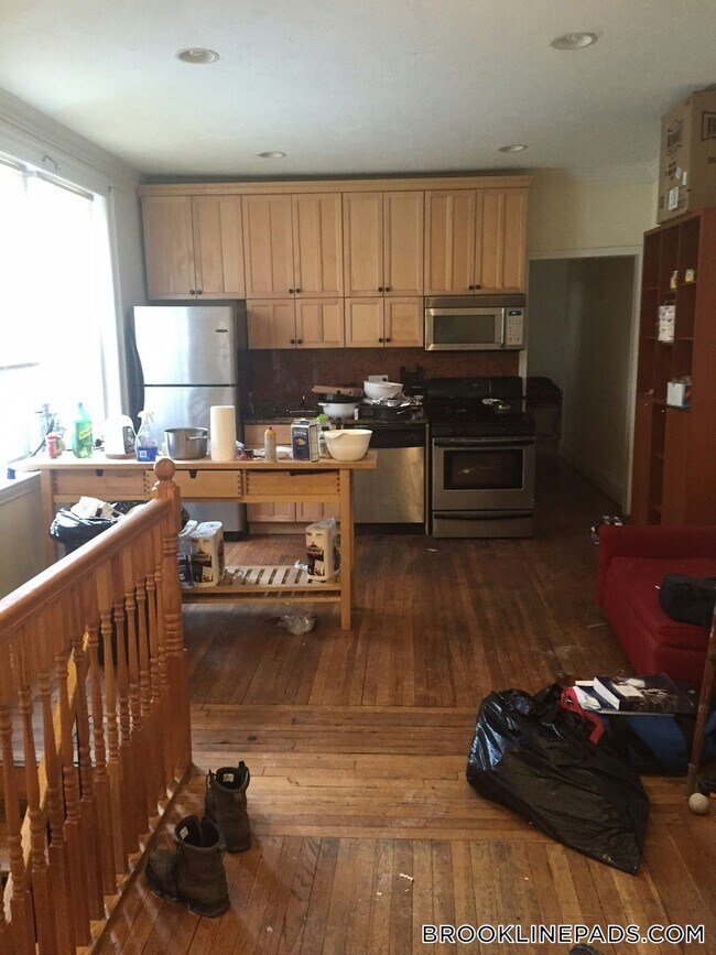 Foto del edificio - 73 Thatcher St