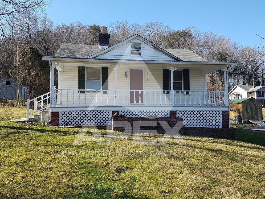 Primary Photo - Charming 2 Bd | 1 Ba Single Family Home in...