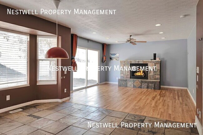 Foto del edificio - 15289 S Steep Mountain Dr
