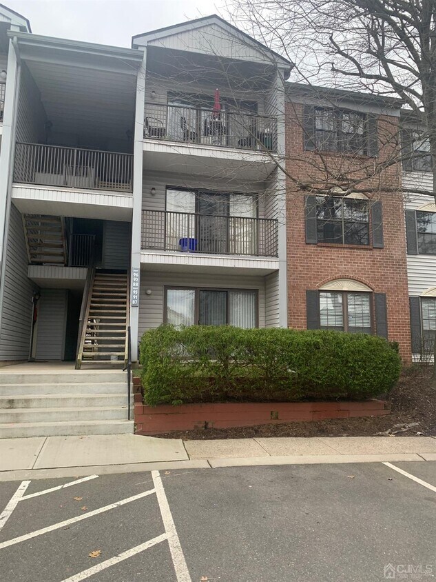 88 Fisher Dr, Franklin Township, NJ 08823 Condo for Rent in Franklin Township, NJ