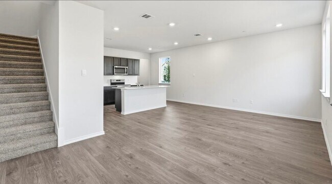 Building Photo - 7005 Cottonseed Dr