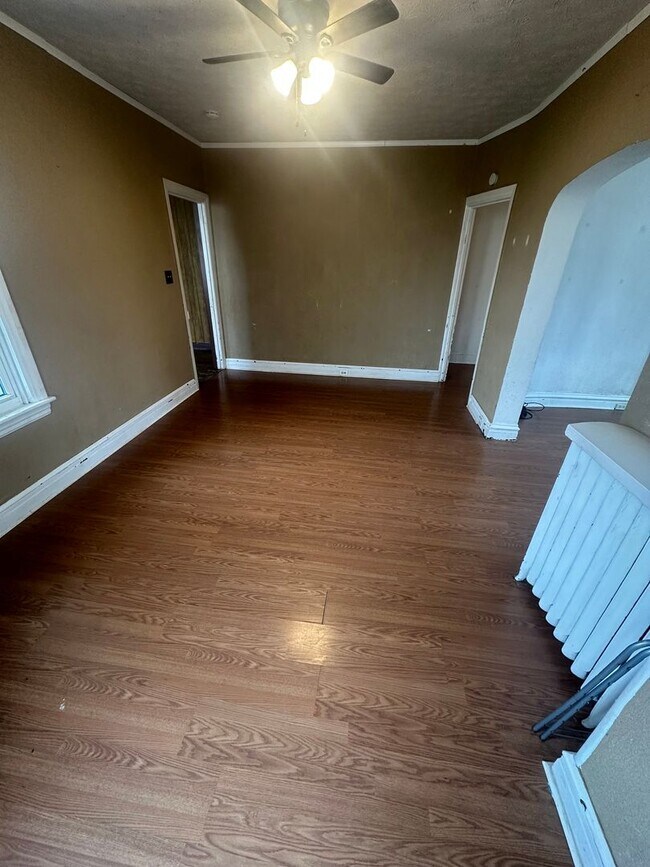 Foto del edificio - 218 S 6th St