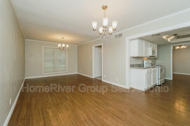 Foto del edificio - 3522 Igo St