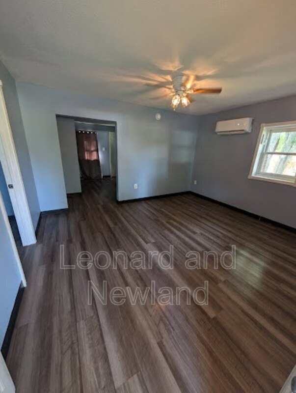 Foto del edificio - 2149 Potts Ln