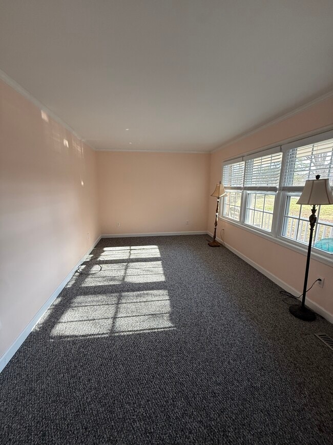 Foto del edificio - 2268 Castle Rock Farm Rd