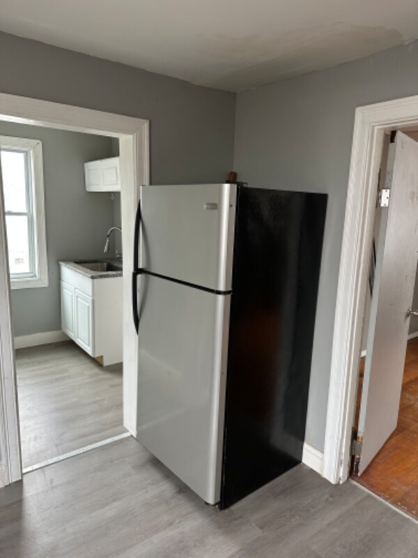 32 Edward St Unit 2, Providence, RI 02904 Room for Rent in Providence
