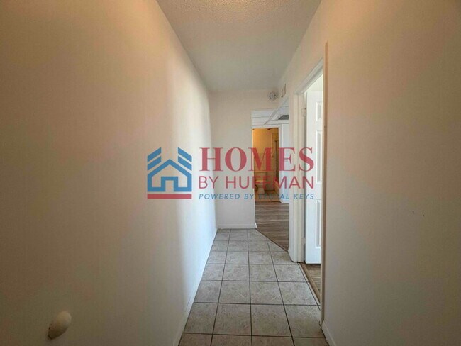 Foto del edificio - One Bedroom Apartment | Move in Ready