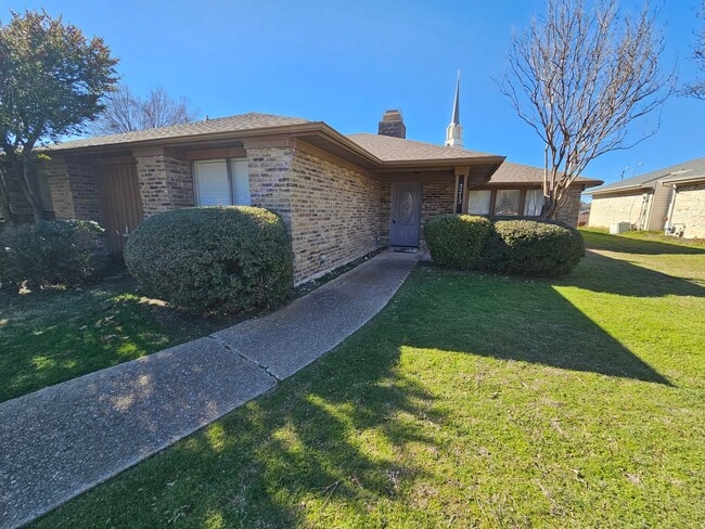 Photo - AVAILABLE NOW! House