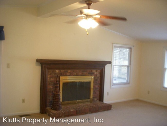 Building Photo - 3 br, 2 bath House - 13966 Idlewild Rd