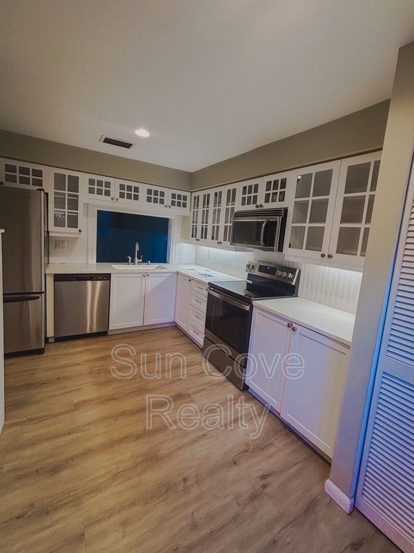 Foto del edificio - 4518 Ascot Cir S