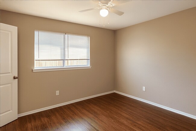 Foto del edificio - 6631 Indian Falls Dr