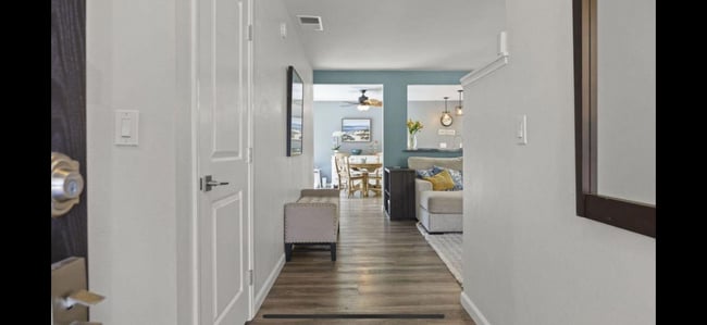 Foto del edificio - 3151 W Hemlock St