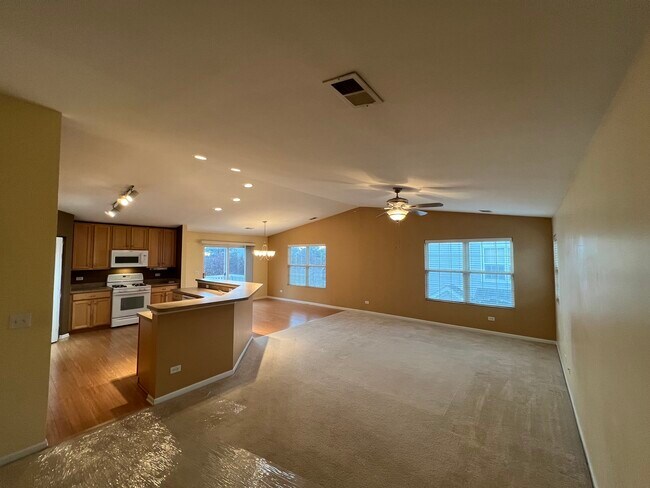 Foto del edificio - 1412 Westhampton Dr