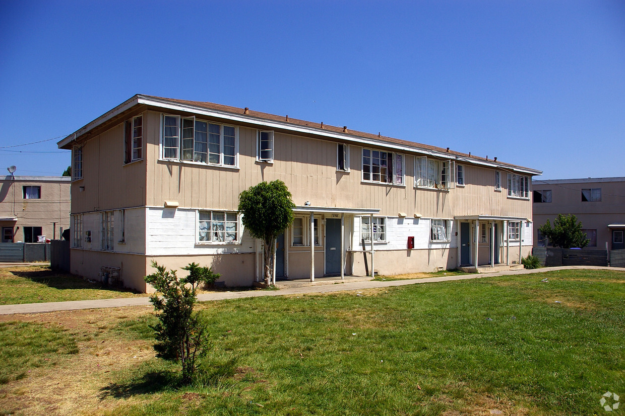 Building Photo - Park View Apartments