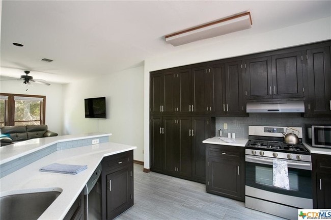 Building Photo - 1030 Belvin St