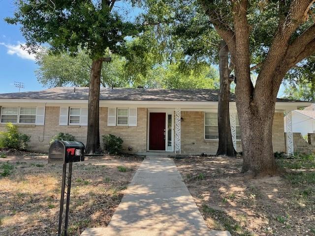Foto principal - 218 Priddy Ln