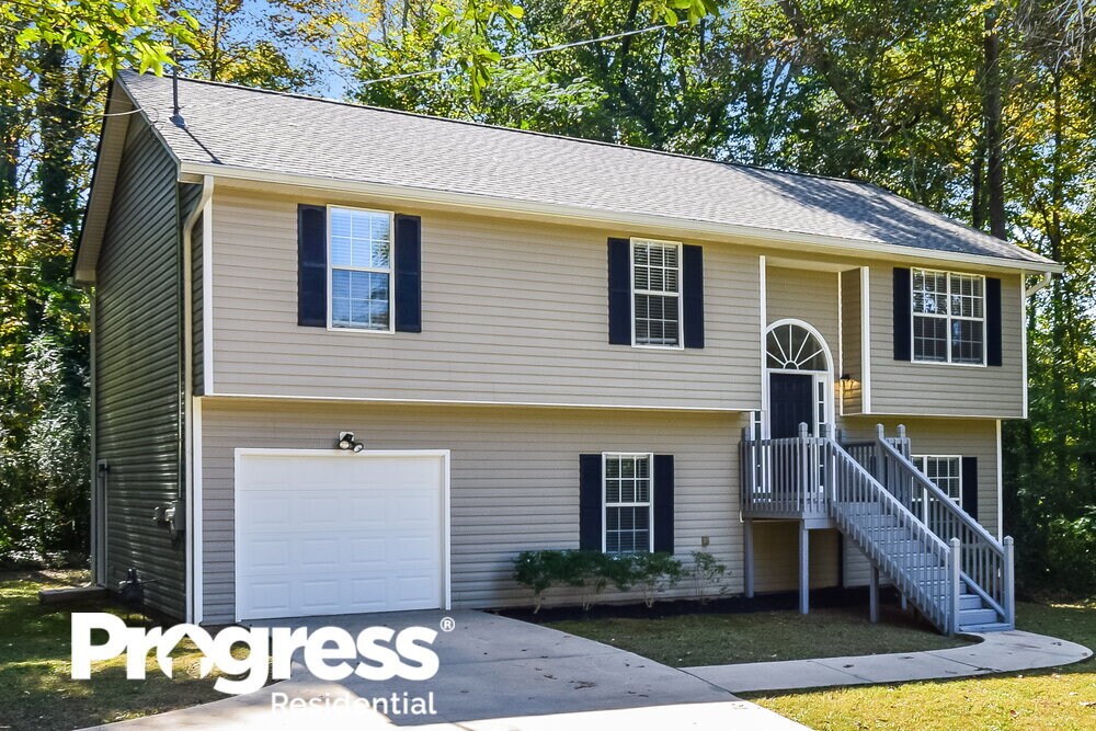 114 Myrtle St, Carrollton, GA 30117 House Rental in Carrollton, GA