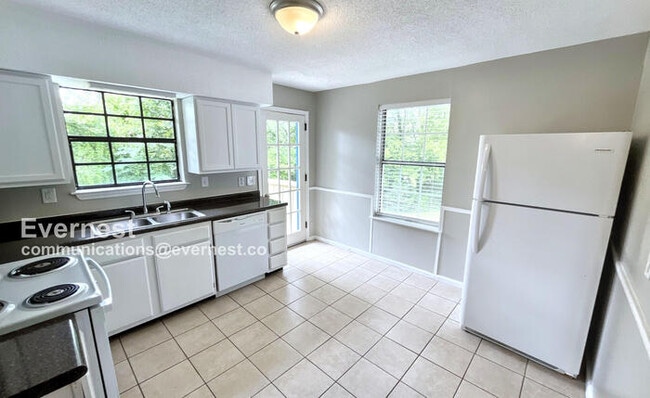 Building Photo - 5727 N Morgan Ln