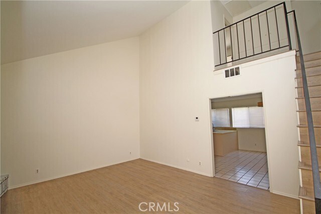Foto del edificio - 115 N Sierra Vista St
