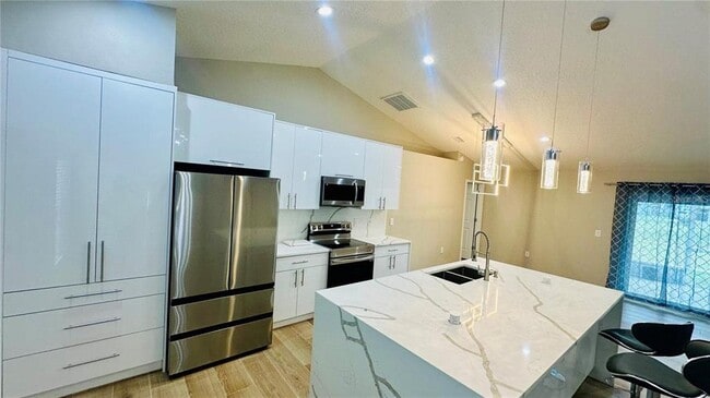 Foto del edificio - 1432 Kingston Way