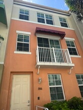 Building Photo - 356 Moorings Dr