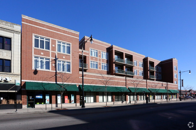 Building Photo - Pensacola Place