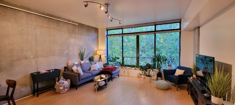 Photo - 1111 S Grand Ave (Los Angeles, CA)