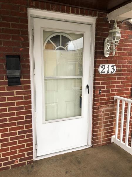 Primary Photo - 213 2nd St