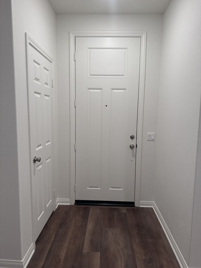 Building Photo - 4254 S Laguna Ave