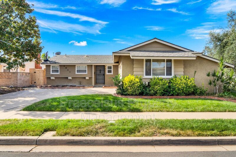 Primary Photo - 4841 Mt Etna Dr