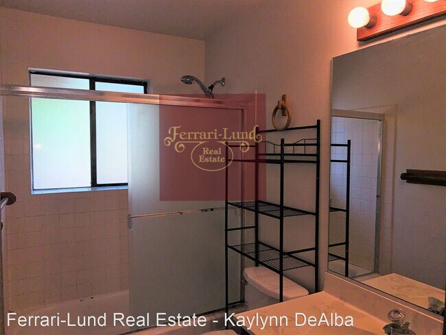 Foto del edificio - 2 br, 1.5 bath House - 3162 N Truckee Lane
