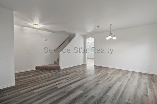 Building Photo - 20294 N 84th Ave