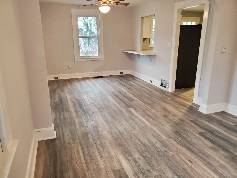 115 Clay St Unit 1st Fl, Thomaston, CT 06787 Room for Rent in