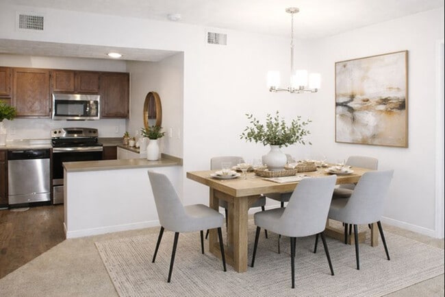 Comedor 1x1 - Azalea Hill