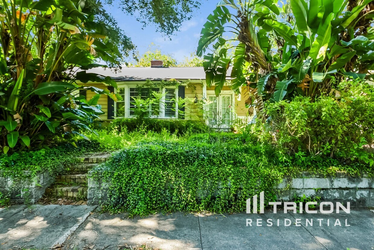 Foto principal - 135 E Miller St