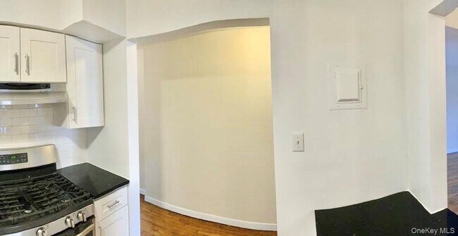 Foto del edificio - 41-22 40th St