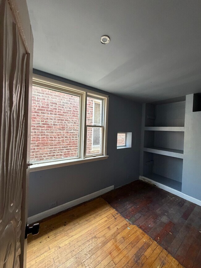 Foto del edificio - 2153 W 18th St