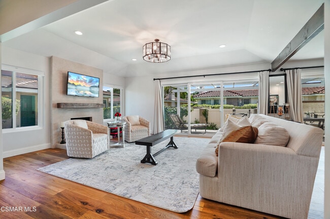 Foto del edificio - 2130 Portola Ln