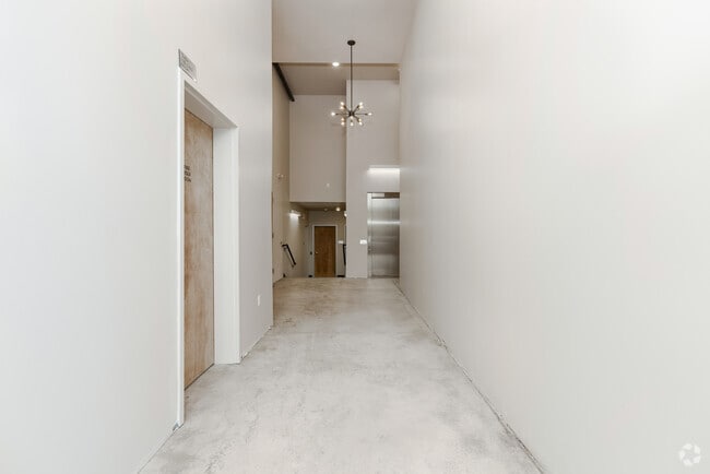 Lobby - Wheelhouse Lofts 2