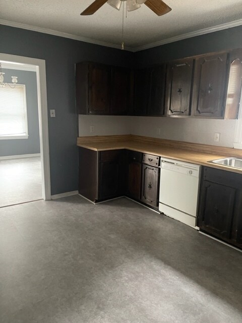 Building Photo - 814 Lee Ave