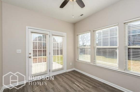 Building Photo - NOW AVAILABLE! - 10236 Dominion Village Dr...
