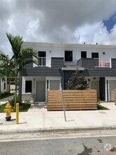 Building Photo - 25338 25338