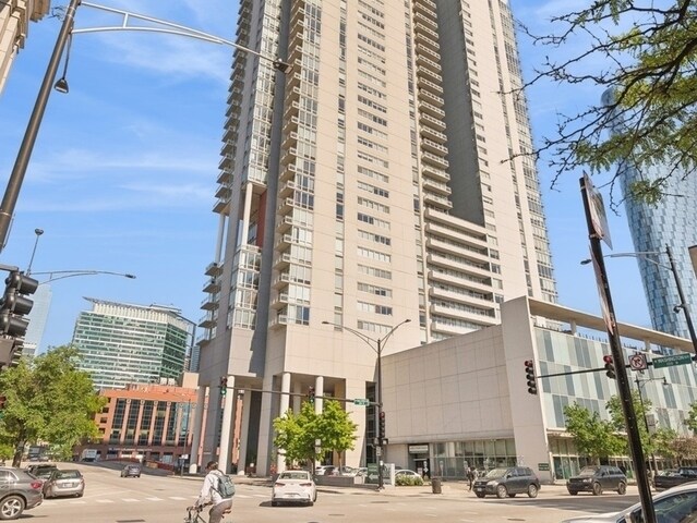 Primary Photo - 737 W Washington Blvd