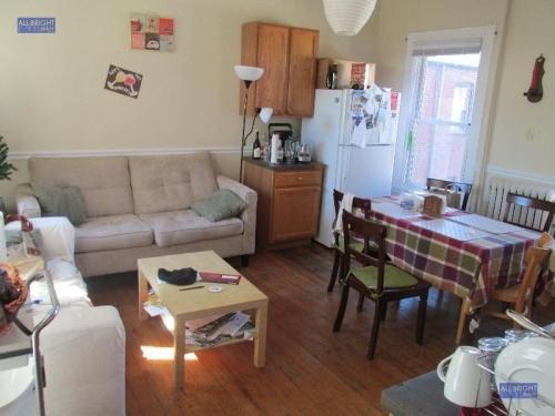 Foto del edificio - 4 bedroom in Central Square MA