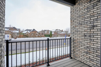 Creekline Townhomes photo'