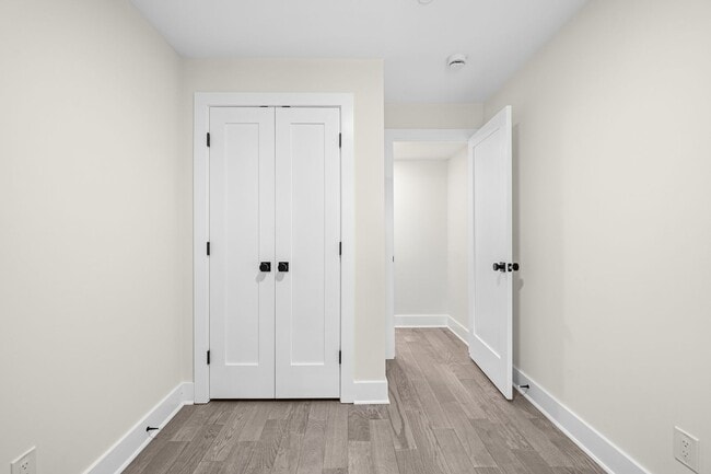 Building Photo - 3552 Warder St NW